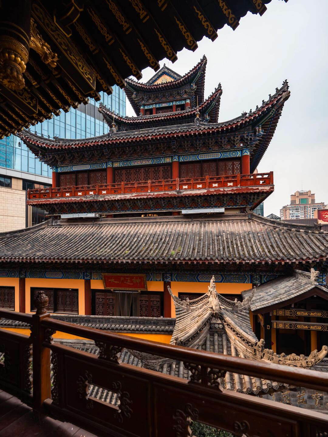 重庆10大网红地标出炉！洪崖洞夜景绝美，第5个景点惊艳全网