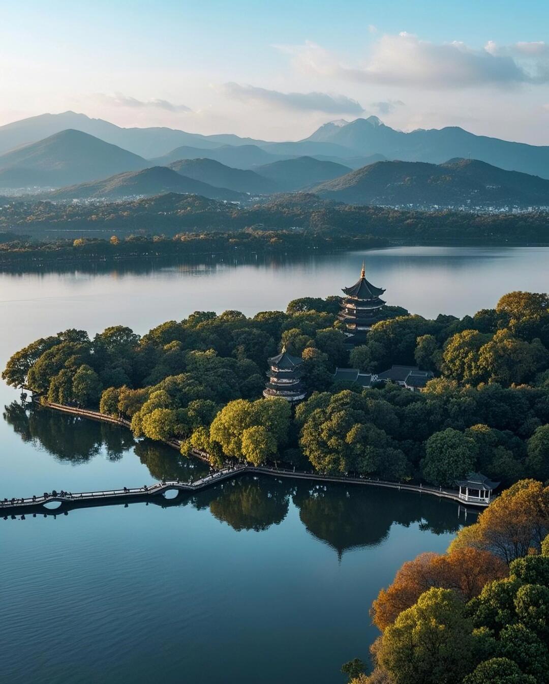 苏州旅游攻略：跟团VS自由行，哪种方式更省钱省心？当地人告诉你答案！