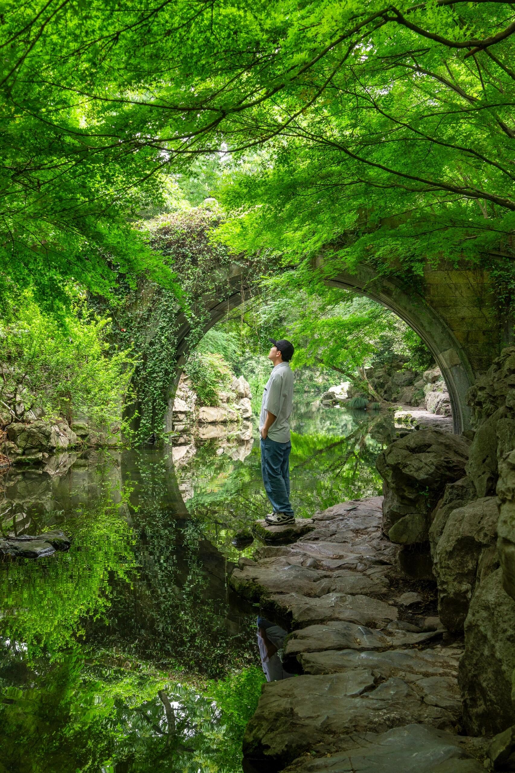 2024杭州旅游必去10大景点攻略！人均500元玩转西湖、灵隐寺，省钱秘籍全公开